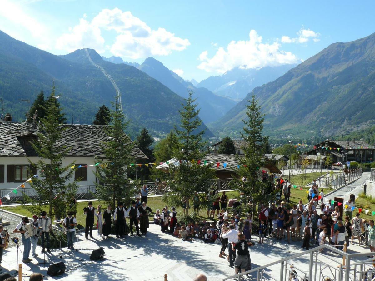 Appartamento Monte Bianco La Salle Buitenkant foto